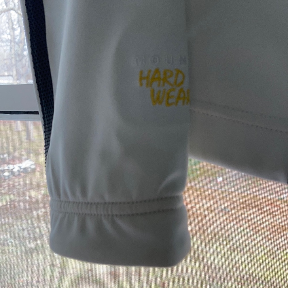 Mountain Hardware Softshell Jacket - image 7